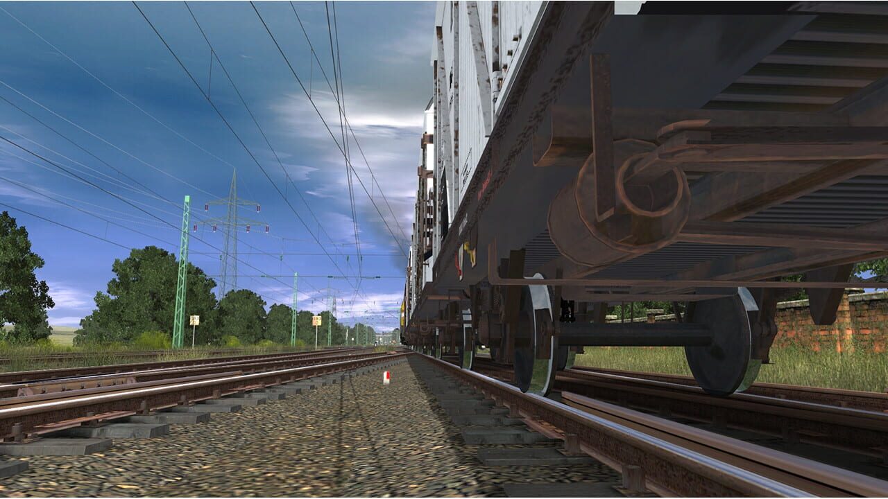 Trainz Plus: Tnfrhs Refrigerator Wagon Image