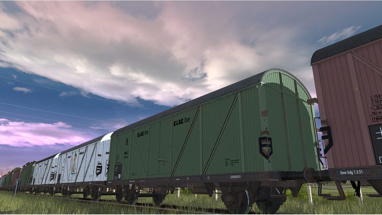 Trainz Plus: Tnfrhs Refrigerator Wagon Image