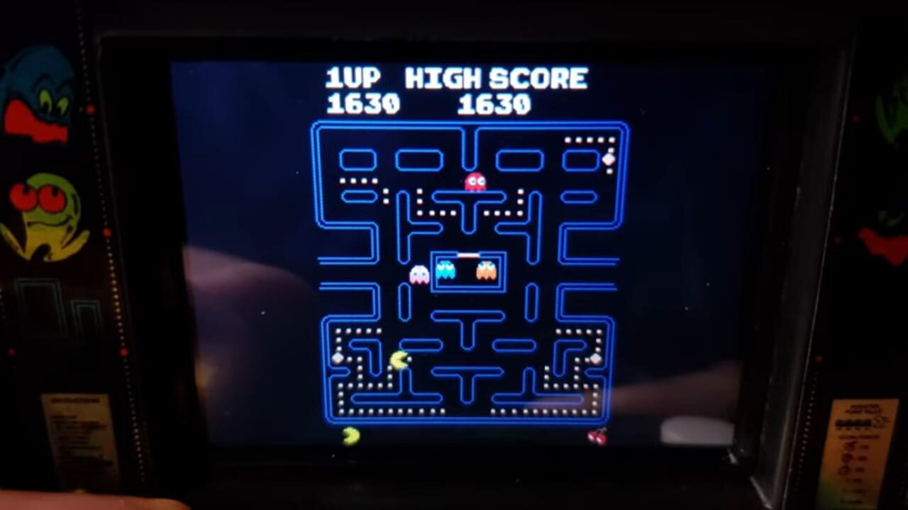 Arcade Classics: Pac-Man — Screenshot 3
