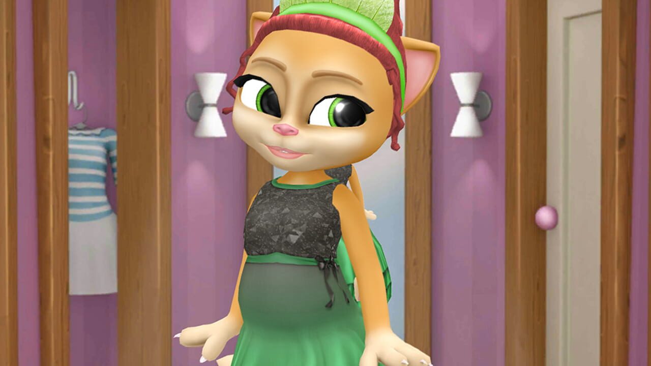 Pregnant Talking Cat Emma Image