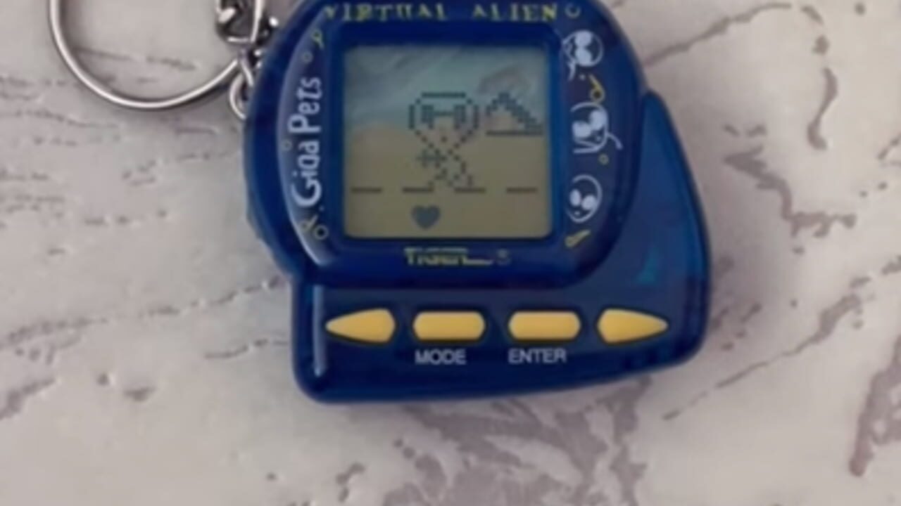 Giga Pets: Virtual Alien Screenshot 1