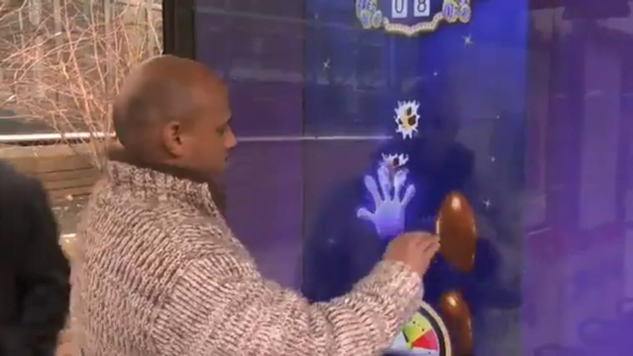 Cadbury Creme Egg: Goo the Egg Screenshot 1