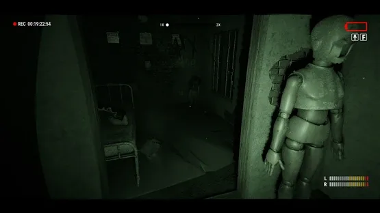 Where Dolls Hang screenshot 15
