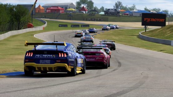 Project Motor Racing: V8 Power Pack gameplay screenshot