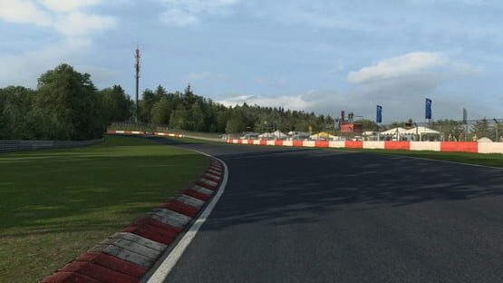 Képernyőkép erről: RaceRoom - Nurburgring Legends