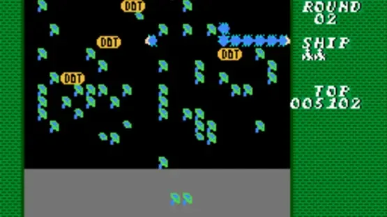 Millipede gameplay screenshot 4