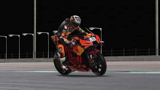 MotoGP 22 screenshot 1